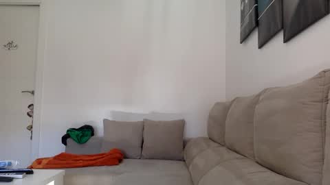 Snapshot of swee788485 chatting on October 22, 9:42 am ALBA online show from October 22, 9:42 am