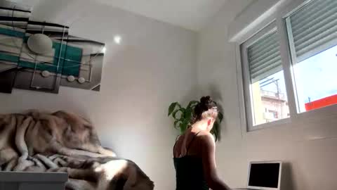 Snapshot of swee788485 chatting on November 28, 11:02 am ALBA online show from November 28, 11:02 am