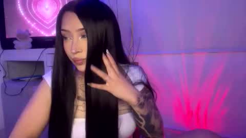 Snapshot of sweeetbabyy22 chatting on May 17, 1:03 am Valeria online show from May 17, 1:03 am