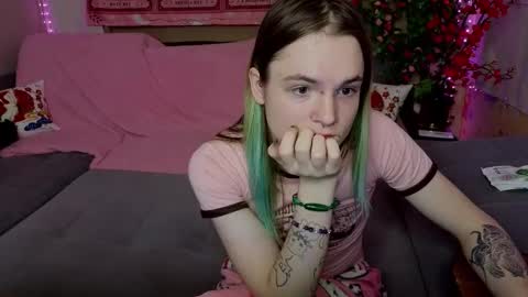 Haeyang  Torry online show from February 20, 6:41 pm