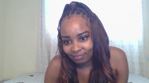 sweet69temptress online show from April 29, 8:18 am