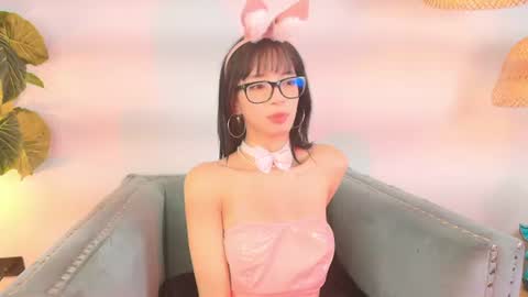 Snapshot of sweet_1angel chatting on June 13, 3:37 am Sweet 1Angel online show from June 13, 3:37 am