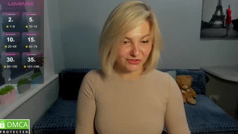 Margaret  online show from December 17, 1:16 pm