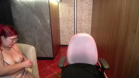 Snapshot of sweet__cat__ chatting on May 8, 3:01 am sweet__cat__ online show from May 8, 3:01 am