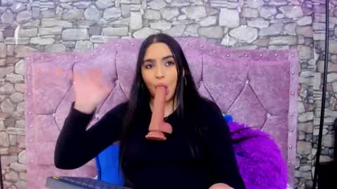 Snapshot of sweet__cherry1 chatting on May 12, 7:00 pm sweet__cherry1 online show from May 12, 7:00 pm
