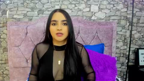 Snapshot of sweet__cherry1 chatting on June 17, 7:04 pm sweet__cherry1 online show from June 17, 7:04 pm