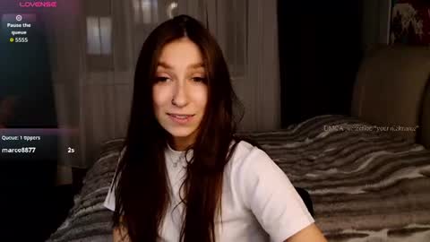 Snapshot of sweet__noise chatting on June 14, 10:23 pm your Princess Lexi 3 online show from June 14, 10:23 pm