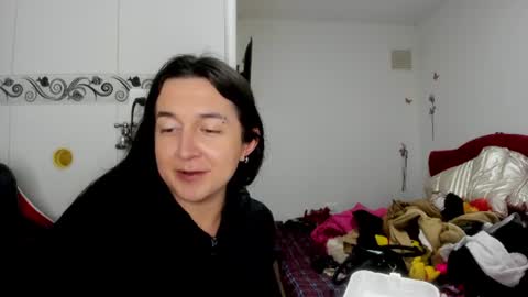 sweet__suck69bitch online show from July 4, 12:50 am