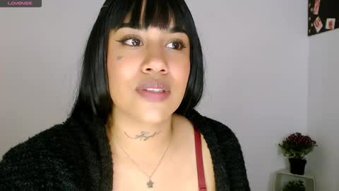 Snapshot of sweet_angel2001 chatting on October 25, 10:26 pm Stephanie online show from October 25, 10:26 pm