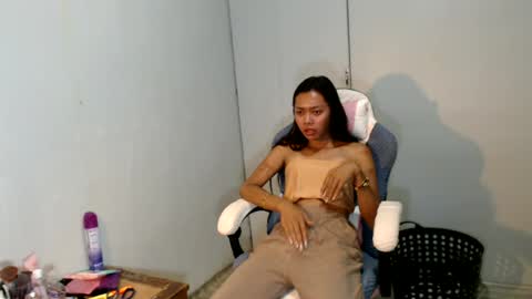 Angela Gold online show from July 22, 7:00 am