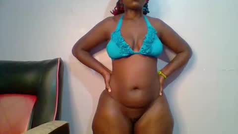 Snapshot of sweet_arianna_ chatting on February 5, 1:47 am timaya online show from February 5, 1:47 am