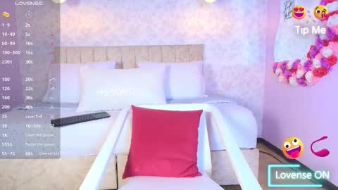sweet_artemiis online show from September 24, 8:23 pm