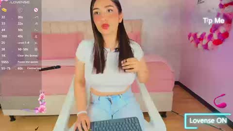 sweet_artemiis online show from November 15, 10:26 pm