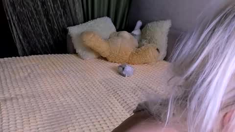 Alice online show from March 14, 4:23 pm