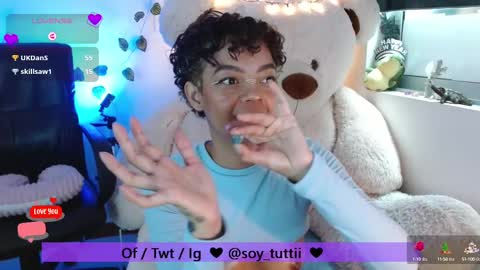 Snapshot of sweet_bluee chatting on February 19, 3:16 pm Tutti online show from February 19, 3:16 pm