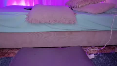 Snapshot of sweet_booty1 chatting on February 11, 11:44 pm Chelsy online show from February 11, 11:44 pm
