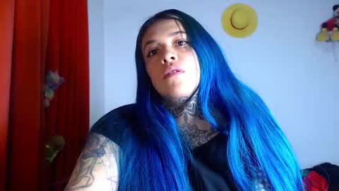 Snapshot of sweet_bubblee chatting on December 2, 2:28 am Bubbles online show from December 2, 2:28 am