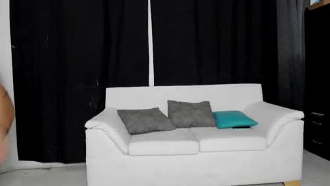 x Angelica Daniels - mod  Tio willy online show from November 9, 7:45 pm