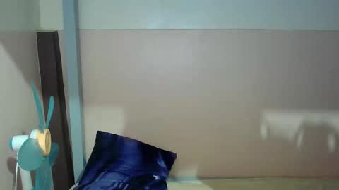 Snapshot of sweet_chel chatting on December 1, 11:21 pm sweet_chel online show from December 1, 11:21 pm