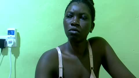 sweet_cherie1 online show from June 21, 5:10 am