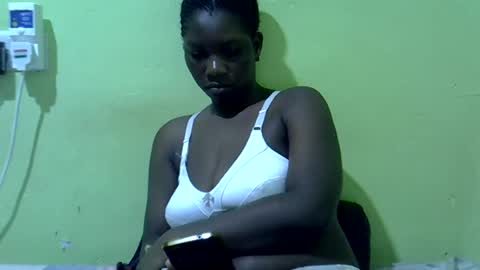 sweet_cherie1 online show from June 29, 5:57 am