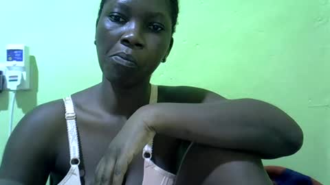 sweet_cherie1 online show from June 29, 11:10 am
