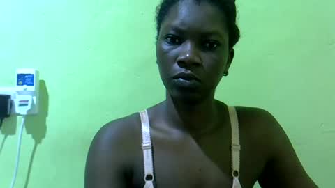 sweet_cherie1 online show from June 30, 4:13 am