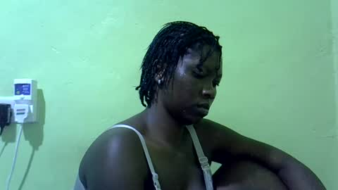 sweet_cherie1 online show from July 11, 6:43 pm