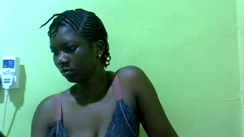 sweet_cherie1 online show from July 15, 3:12 am