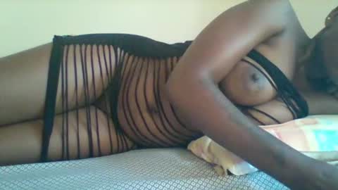 Snapshot of sweet_cherry007 chatting on January 29, 12:24 pm sweet_cherry007 online show from January 29, 12:24 pm