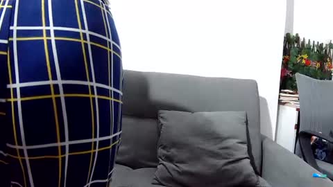 Sweet cum online show from July 25, 12:42 am