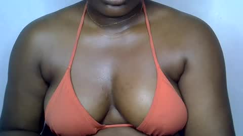 Snapshot of sweet_cumin chatting on August 7, 4:31 pm cute girl online show from August 7, 4:31 pm