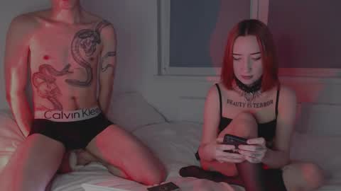 Snapshot of sweet_devil__ chatting on October 30, 10:32 pm Christina Roman online show from October 30, 10:32 pm