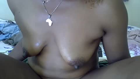 sweet_dori33 online show from June 5, 11:21 pm