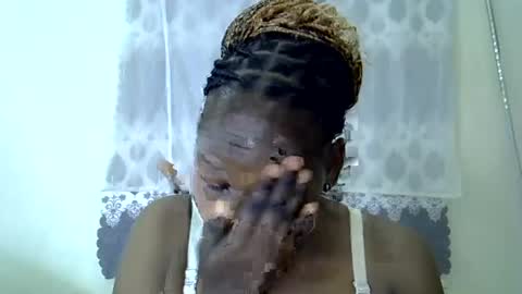 sweet_dori33 online show from July 13, 12:02 am