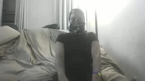 Snapshot of sweet_dreamz212 chatting on December 19, 8:21 am sweet_dreamz212 online show from December 19, 8:21 am