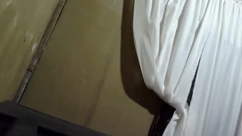 Snapshot of sweet_echa chatting on October 23, 10:19 pm Echa online show from October 23, 10:19 pm