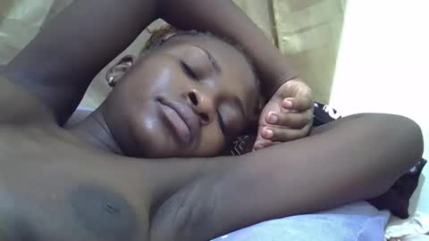 Snapshot of sweet_eldah chatting on September 12, 5:51 am Sweet eldah online show from September 12, 5:51 am