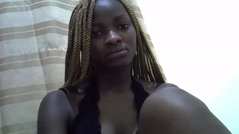 Snapshot of sweet_eldah chatting on September 26, 8:13 pm Sweet eldah online show from September 26, 8:13 pm