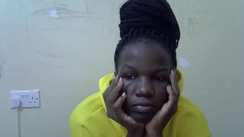 Snapshot of sweet_elisa001 chatting on April 28, 2:55 pm Edah online show from April 28, 2:55 pm