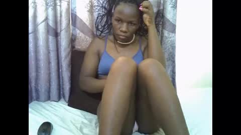 Snapshot of sweet_elisa001 chatting on May 19, 8:09 am Edah online show from May 19, 8:09 am