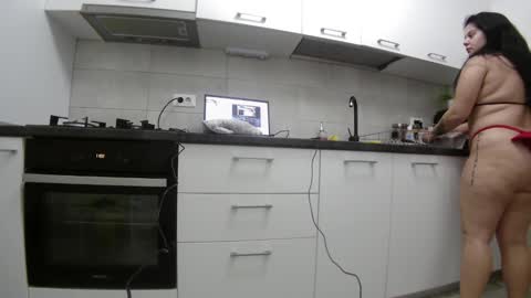           online show from December 25, 7:34 pm