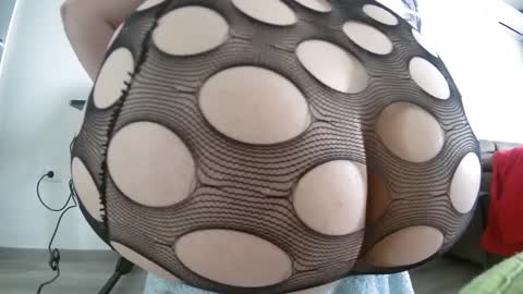           online show from February 26, 10:15 am