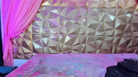 Snapshot of sweet_emmili chatting on February 11, 6:11 pm emmili online show from February 11, 6:11 pm