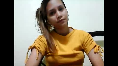 girly online show from December 18, 12:18 pm