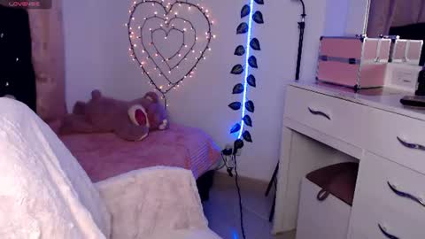 Hannah online show from June 21, 12:24 am