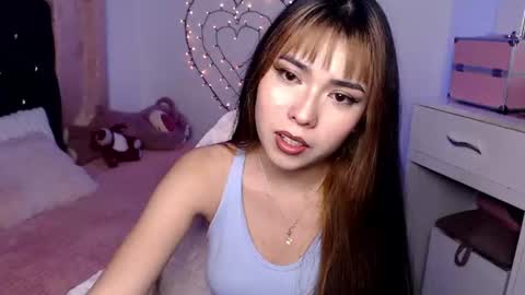 Hannah online show from July 29, 4:10 am