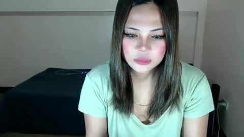 Snapshot of sweet_hard_queenxxx chatting on January 22, 10:48 pm sophia daisy online show from January 22, 10:48 pm