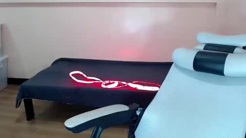 Snapshot of sweet_hard_queenxxx chatting on October 15, 12:44 am sophia daisy online show from October 15, 12:44 am