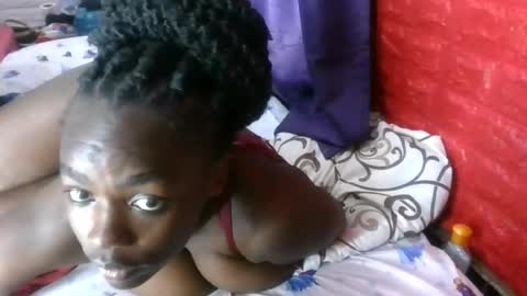 sweet_hennessey online show from June 19, 8:45 pm